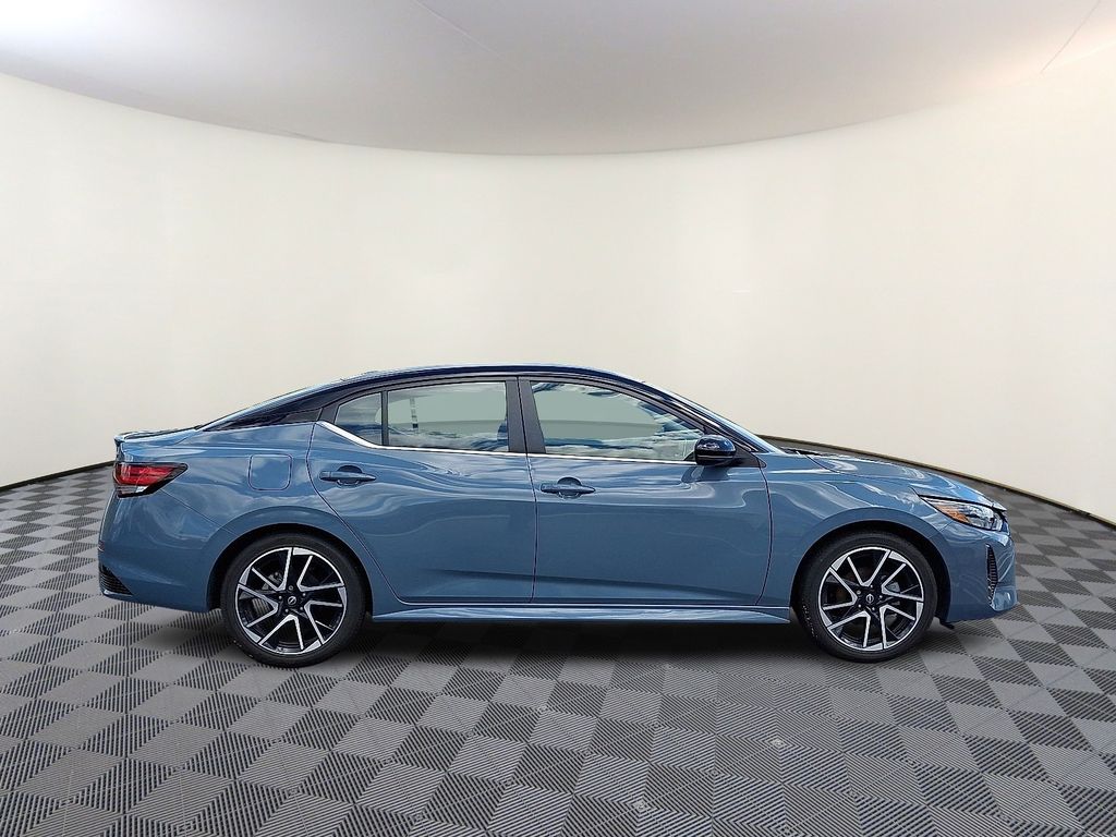 2024 Nissan Sentra SR - Photo 10