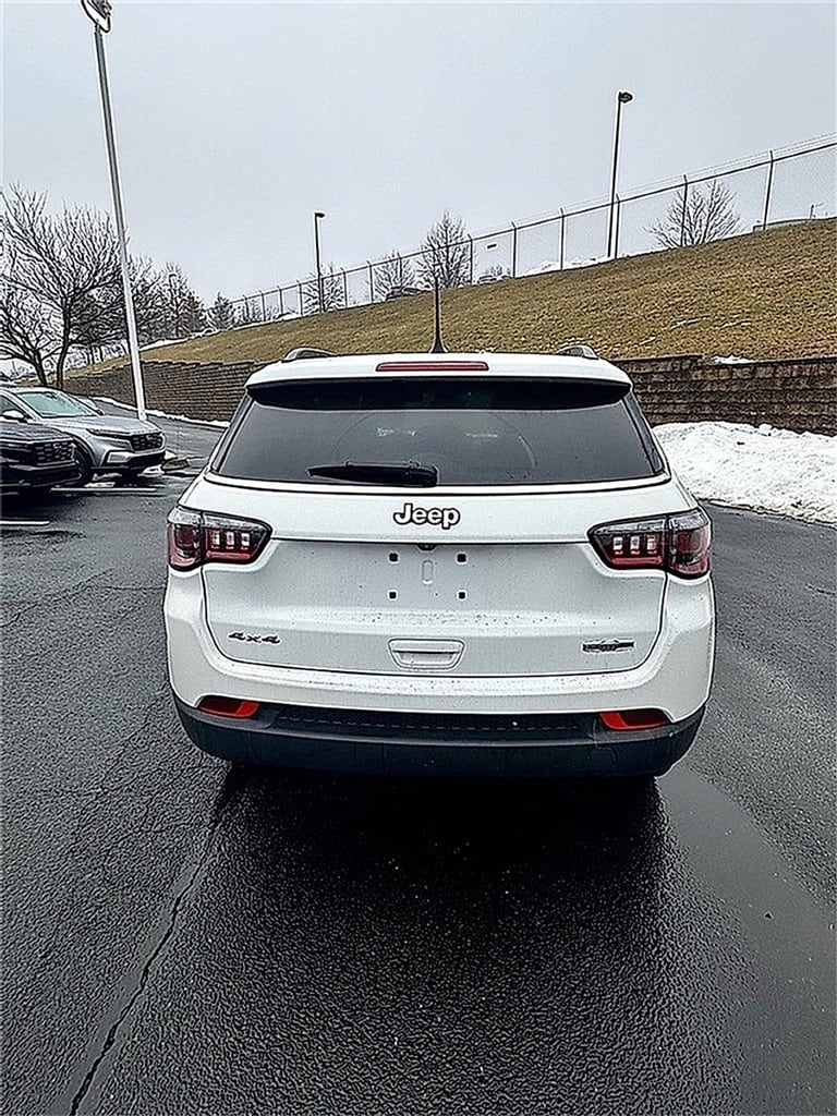 2022 Jeep Compass Latitude