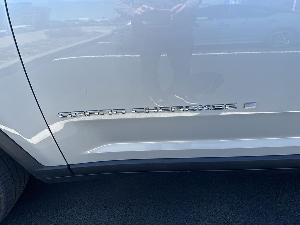 Used 2023 Jeep Grand Cherokee L Limited SUV