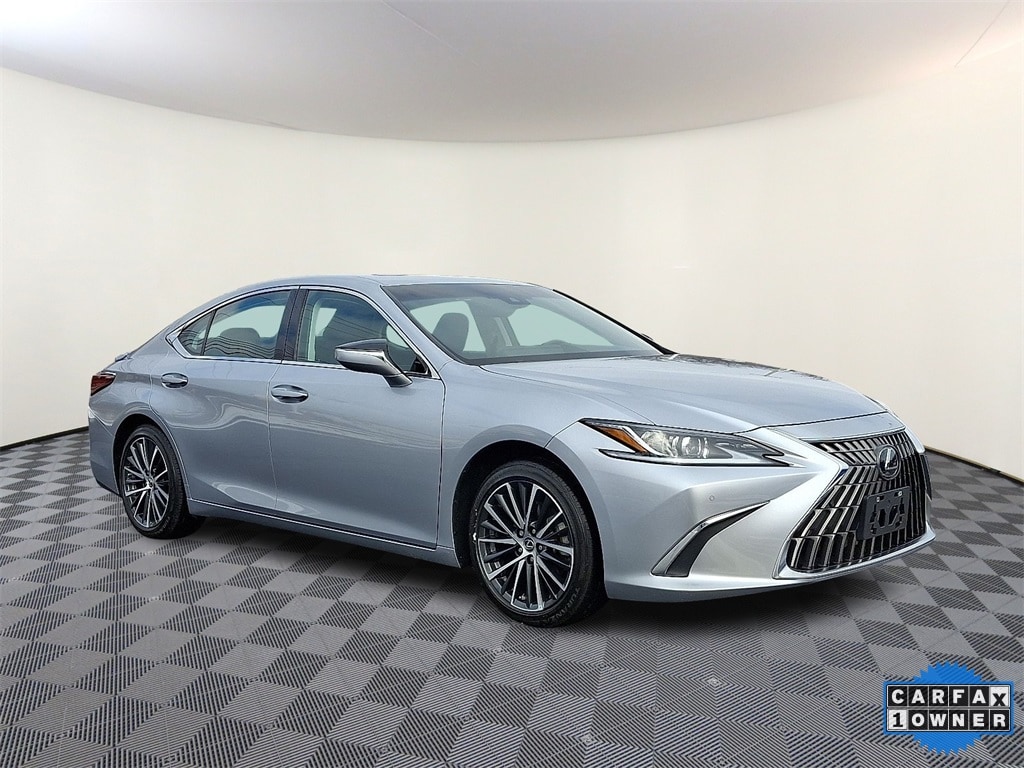 Used 2024 Lexus ES 350 Sedan