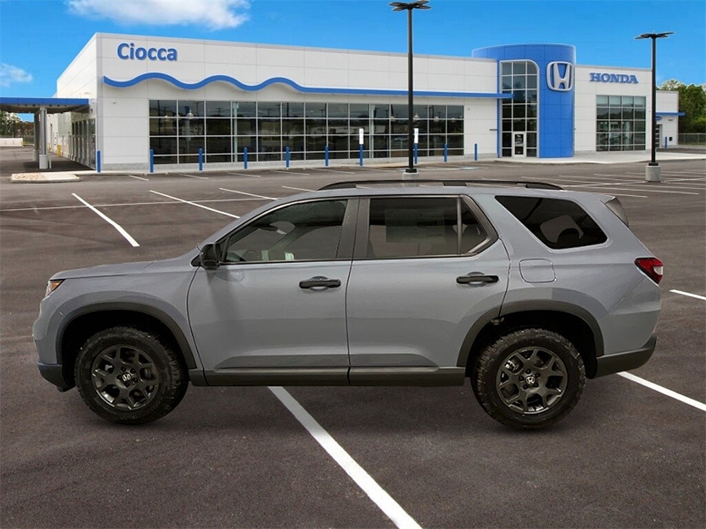 New 2025 Honda Pilot TrailSport SUV