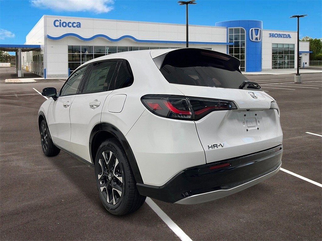 2026 Honda HR-V EX-L photo 3