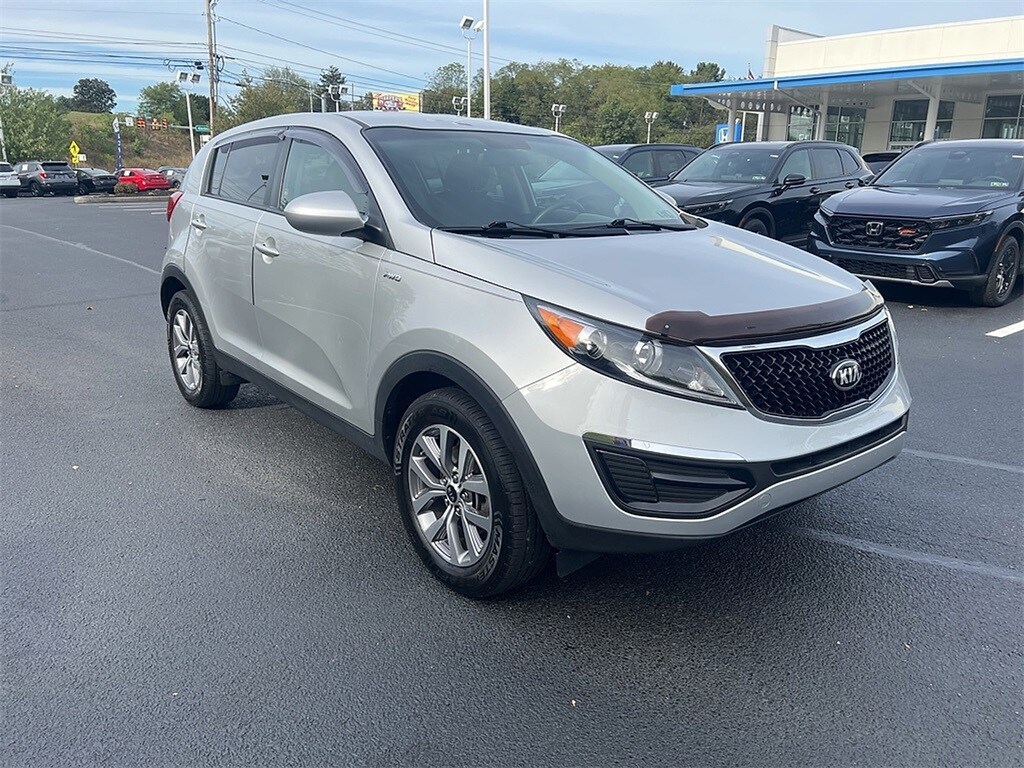 2016 Kia Sportage LX photo 3