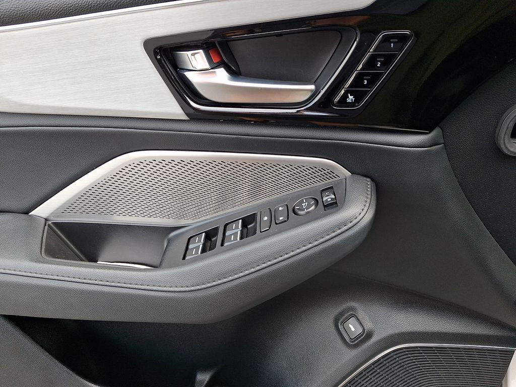 2023 Acura MDX Base - Photo 17
