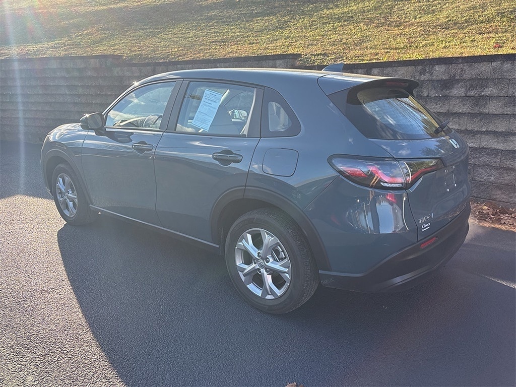Used 2025 Honda HR-V LX SUV