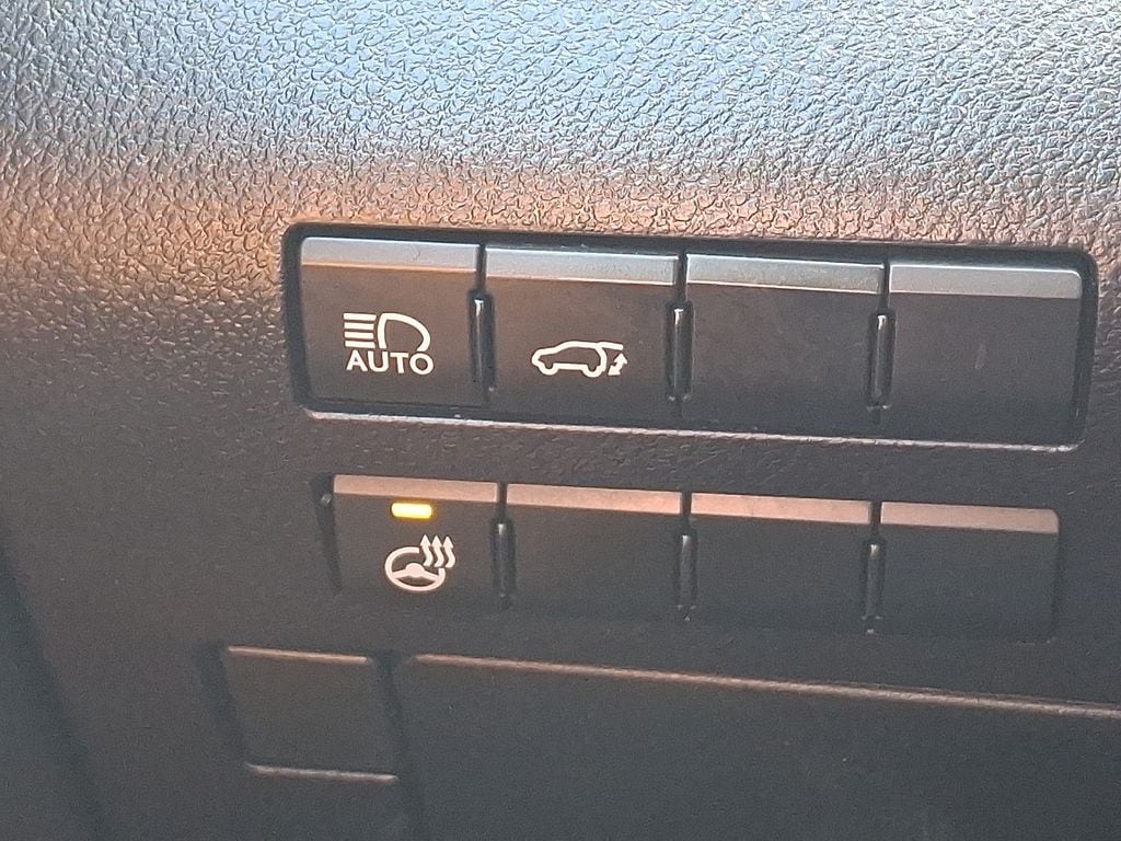 2021 Lexus RX 350 - Photo 24