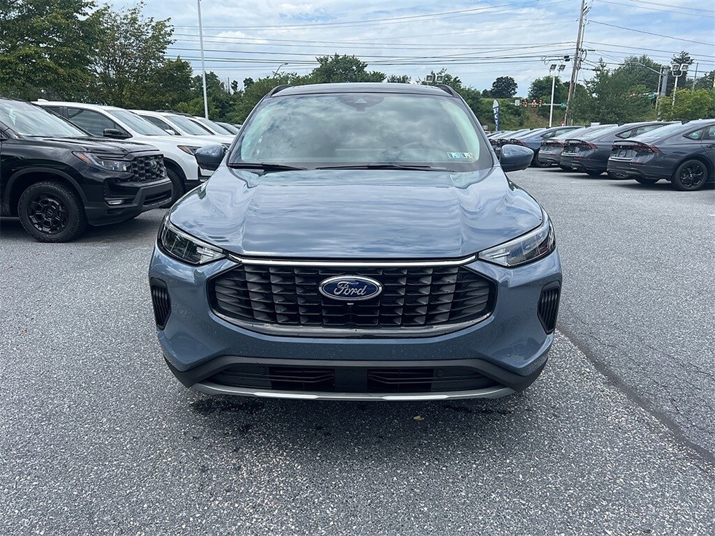 2024 Ford Escape Active photo 2