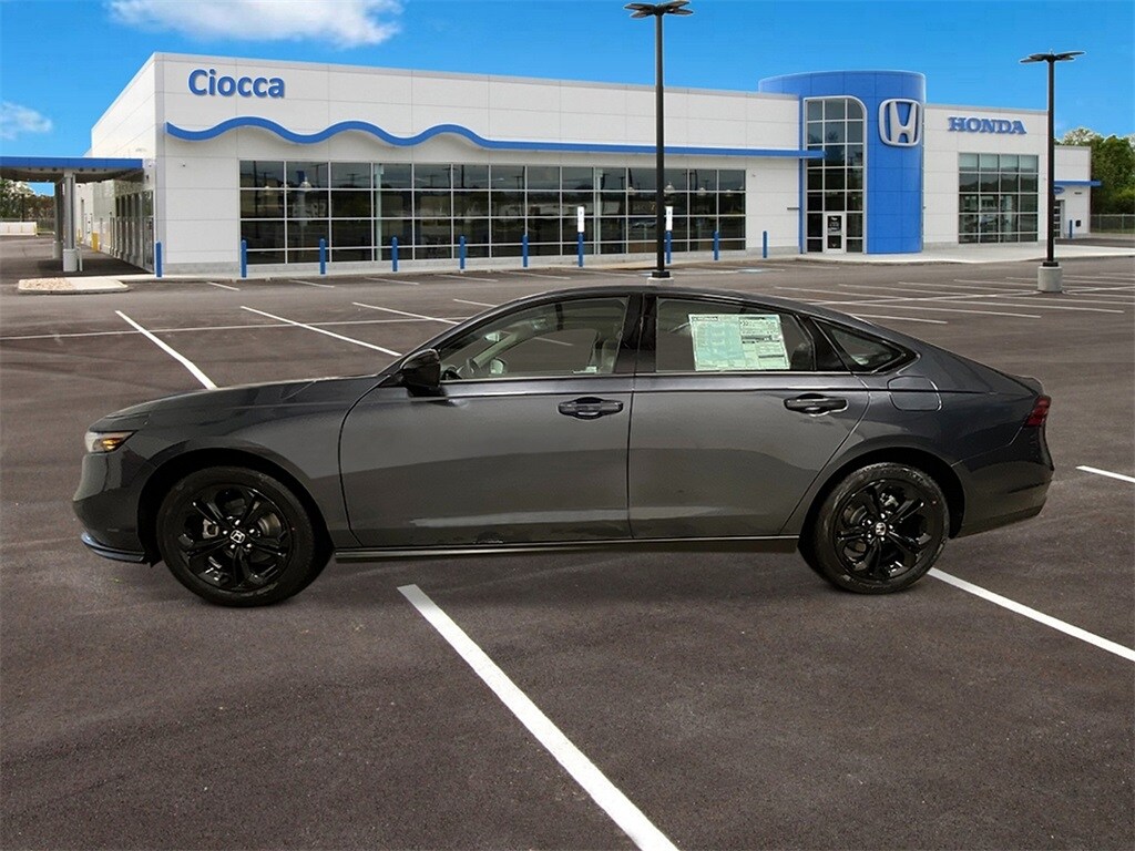 2025 Honda Accord SE photo 2