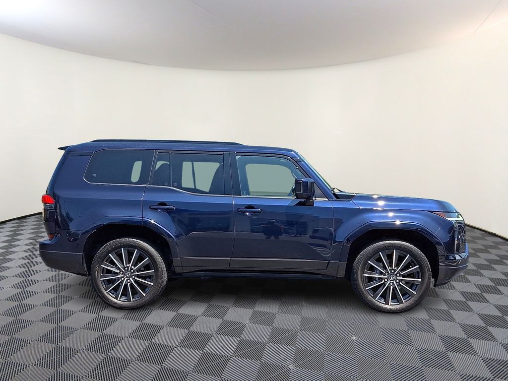 2024 Lexus GX Luxury+ - Photo 10