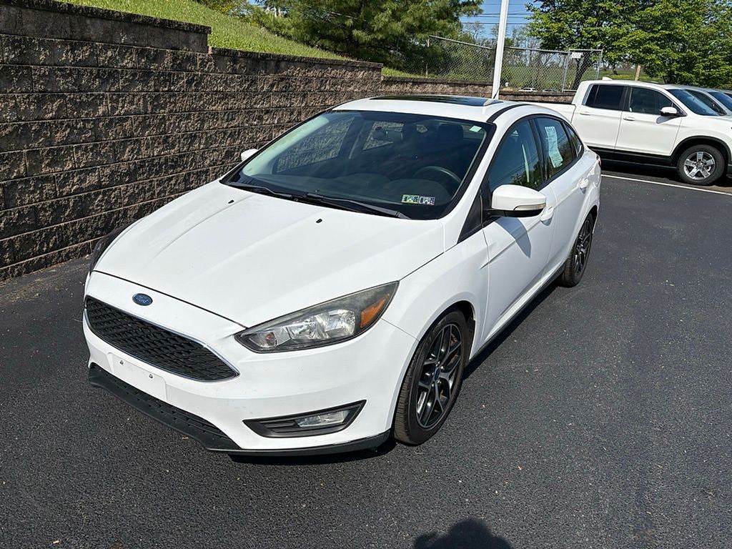 Used 2017 Ford Focus SEL with VIN 1FADP3H28HL249005 for sale in Harrisburg, PA