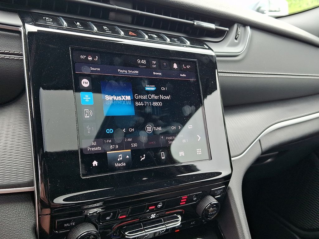 2023 Jeep Grand Cherokee Altitude - Photo 3