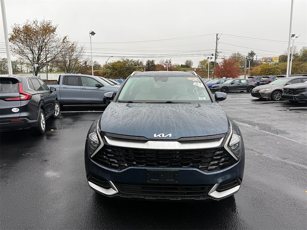 Used 2023 Kia Sportage Hybrid EX SUV