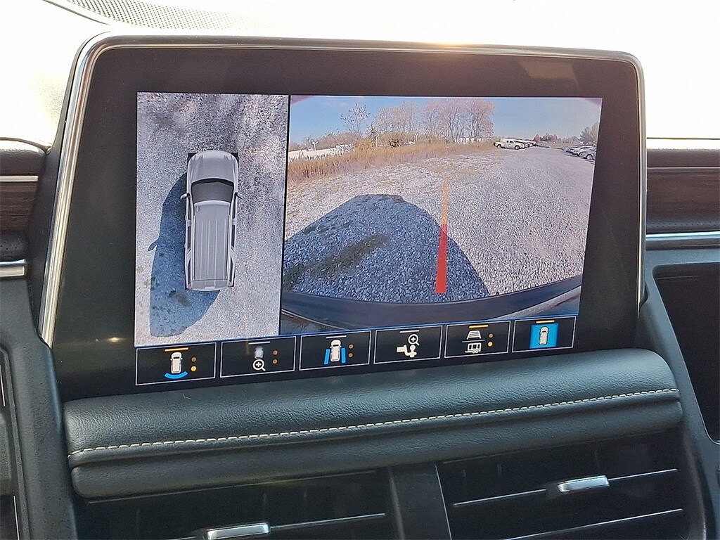 2021 Chevrolet Tahoe Premier photo 3