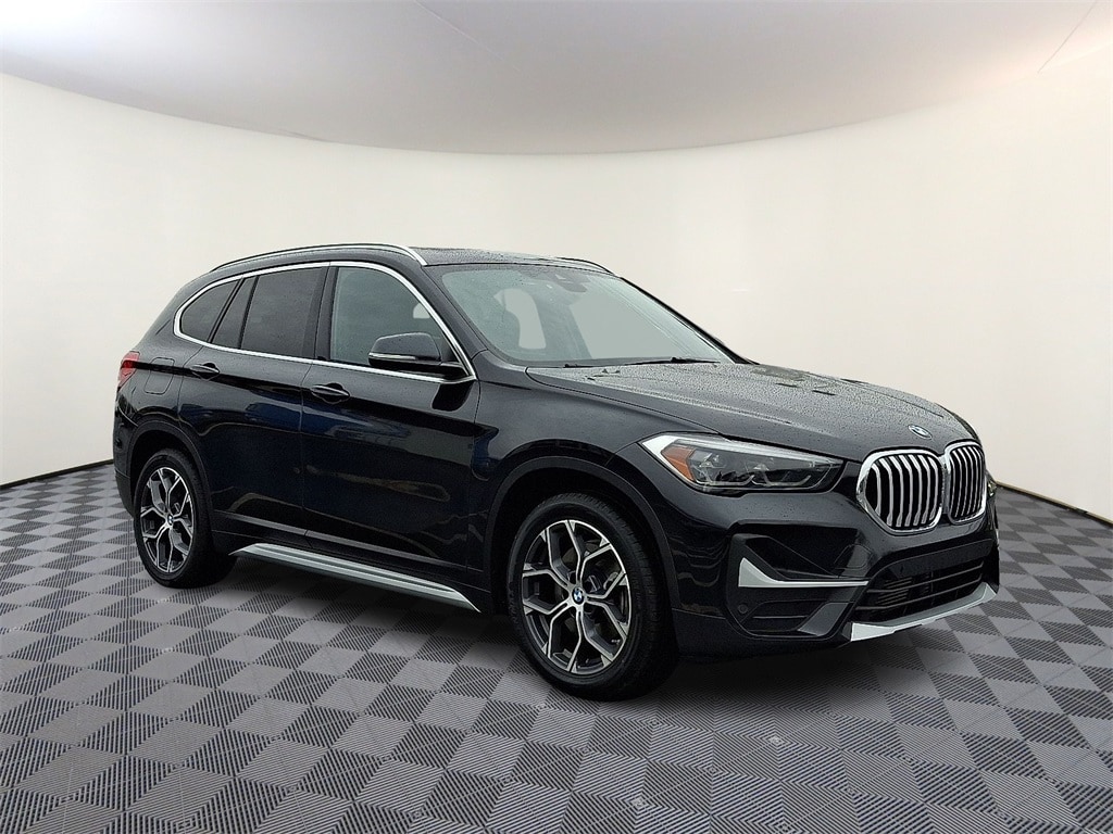 2021 BMW X1 28i's photo