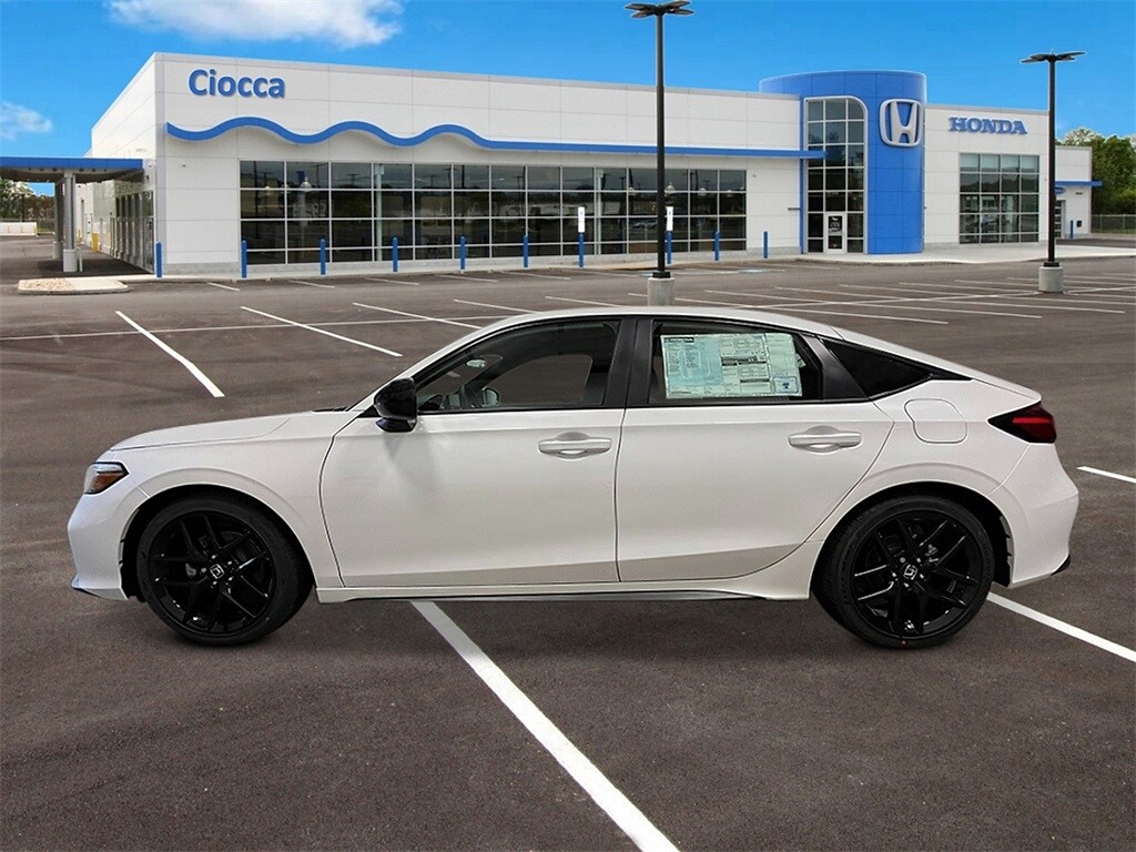 2026 Honda Civic Sport Hatchback photo 2