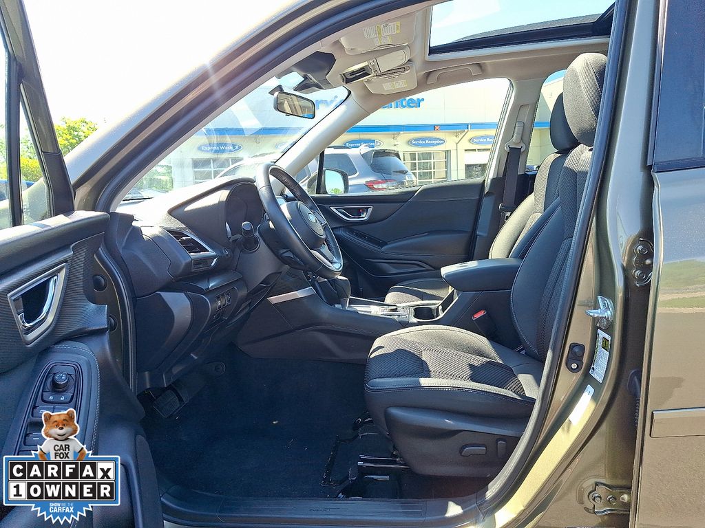 2023 Subaru Forester Premium - Photo 16