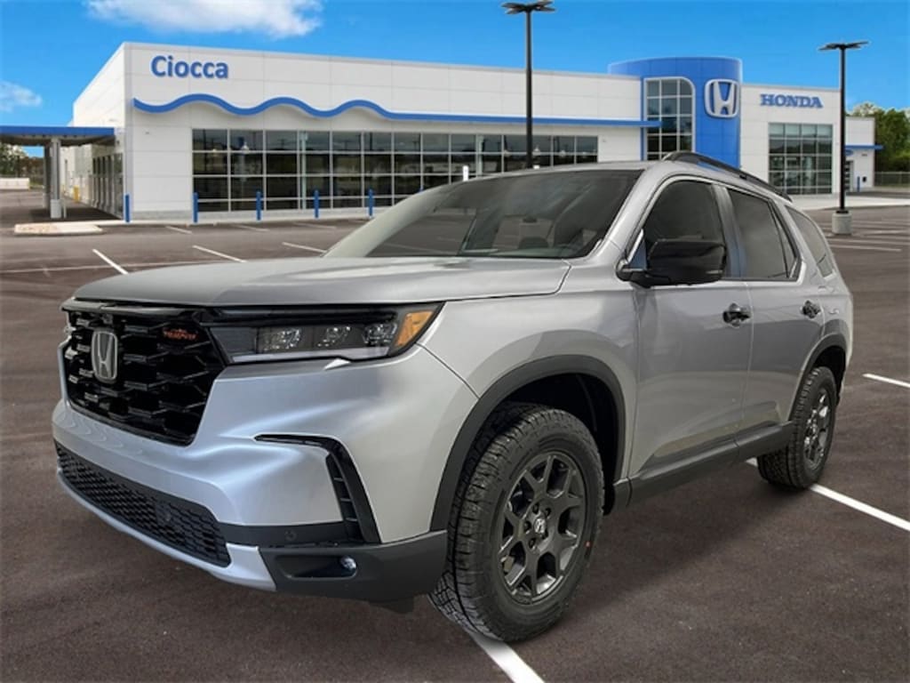 New 2025 Honda Pilot TrailSport SUV