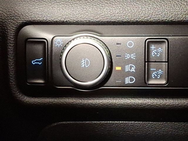 2023 Ford Explorer XLT - Photo 23