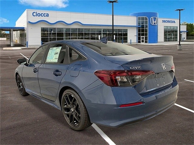2026 Honda Civic Sport photo 3