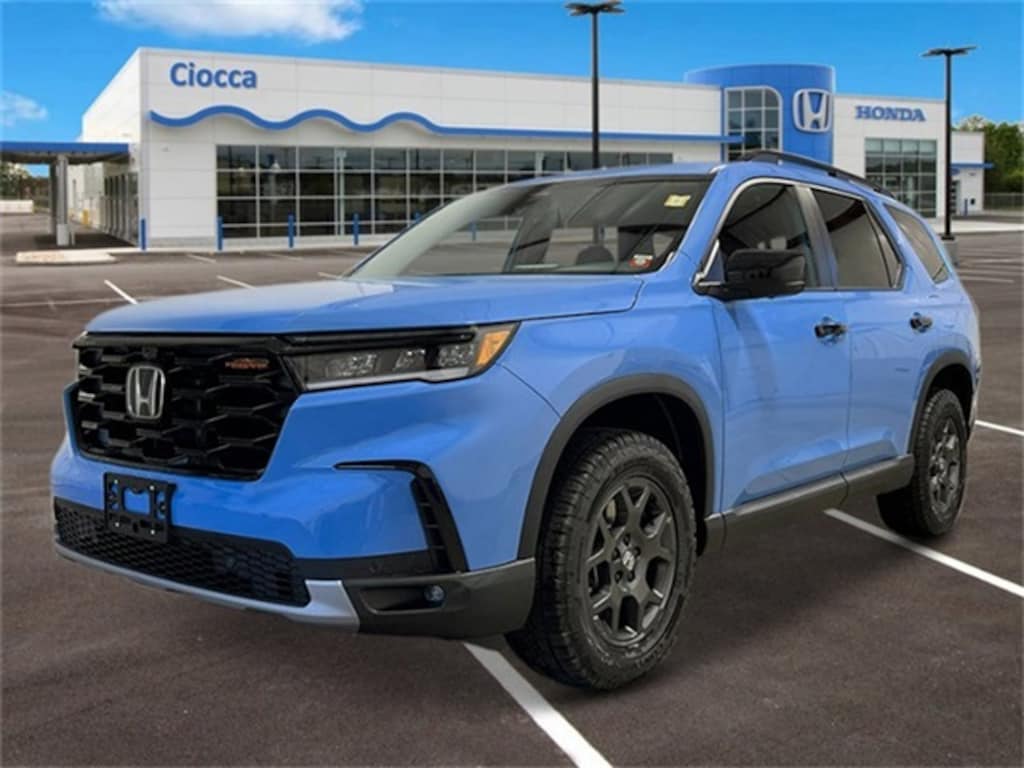 New 2025 Honda Pilot For Sale at Ciocca Honda of Hanover VIN 5FNYG1H68SB029747