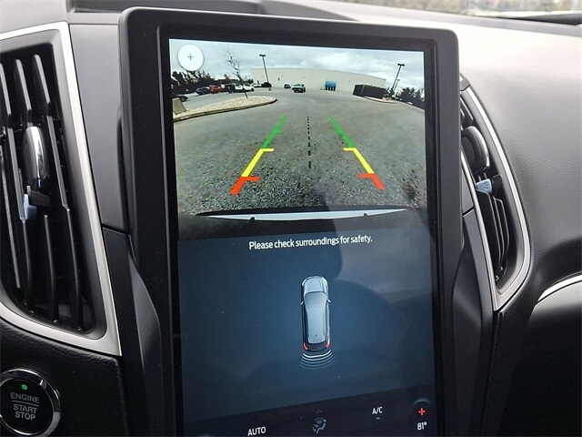 2022 Ford Edge SEL photo 4