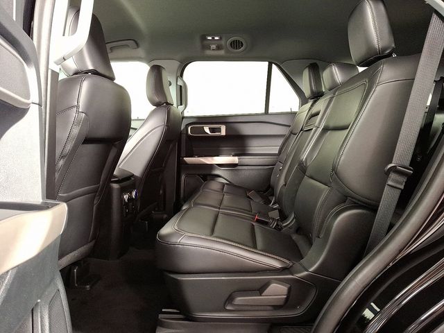 2023 Ford Explorer XLT - Photo 13