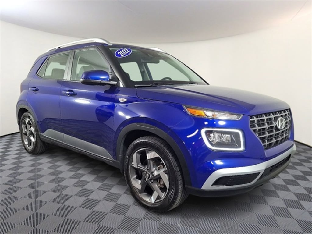 Used 2022 Hyundai Venue Limited SUV