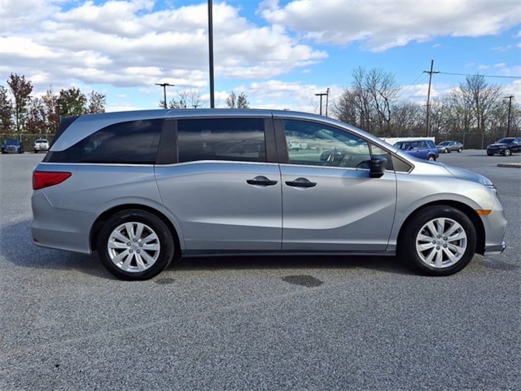 Used 2018 Honda Odyssey LX Van