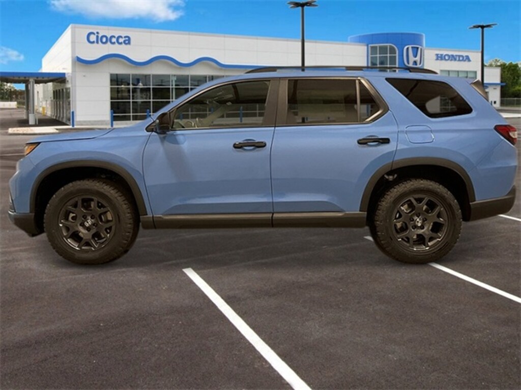 New 2025 Honda Pilot TrailSport SUV