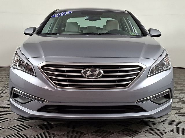 Used 2015 Hyundai Sonata SE with VIN 5NPE24AFXFH247130 for sale in York, PA