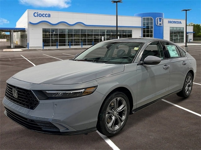 2025 Honda Accord Hybrid EX-L's photo