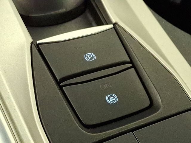 2023 Ford Explorer XLT - Photo 26