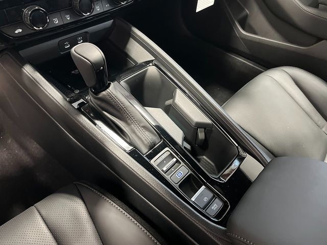 2026 Honda Accord Hybrid Sport-L - Photo 17