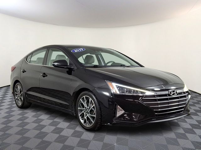 2019 Hyundai Elantra 2.0 Limited A/T SULEV's photo