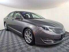 2014 Lincoln MKZ Hybrid Sedan
