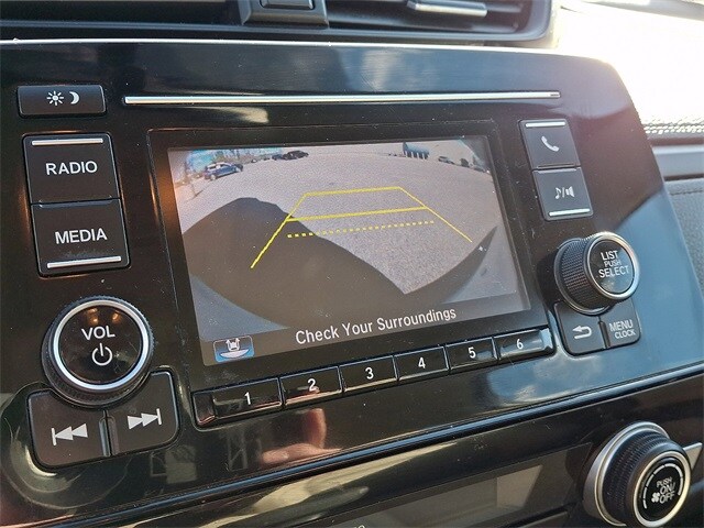 2019 Honda CR-V LX photo 4