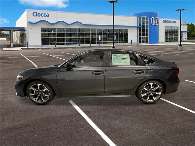 2025 Honda Civic Hybrid Sport Touring photo 2