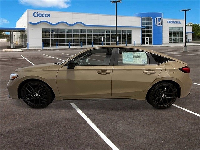 2026 Honda Civic Sport Hatchback photo 2