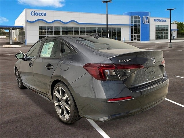 2026 Honda Civic Hybrid Sport Touring photo 3