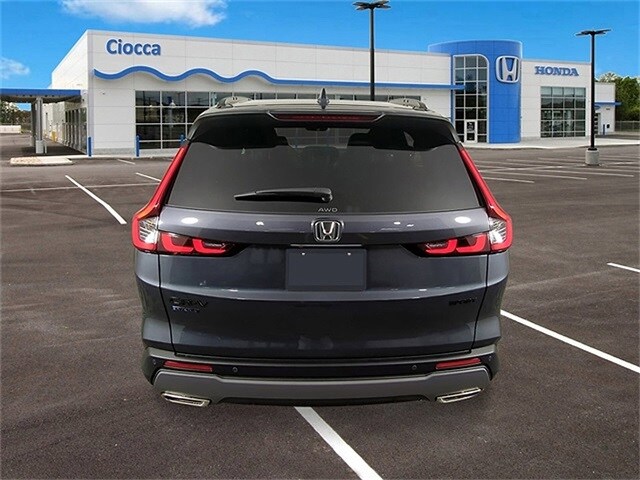 2026 Honda CR-V Hybrid Sport-L photo 4