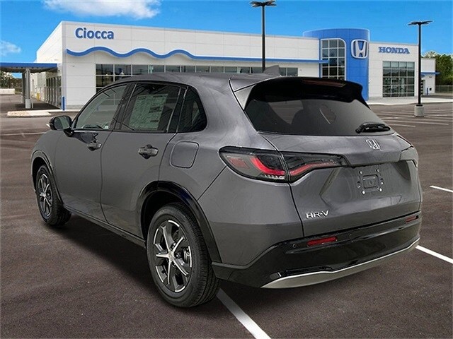 2025 Honda HR-V EX-L photo 2