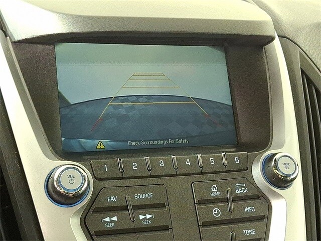 2016 Chevrolet Equinox LT photo 4