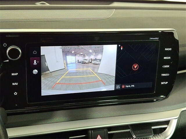 2023 Kia K5 GT-Line photo 4