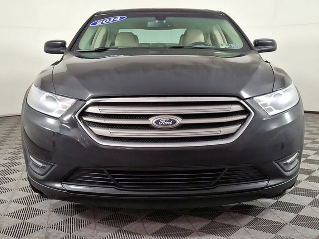 Used 2014 Ford Taurus SEL Sedan