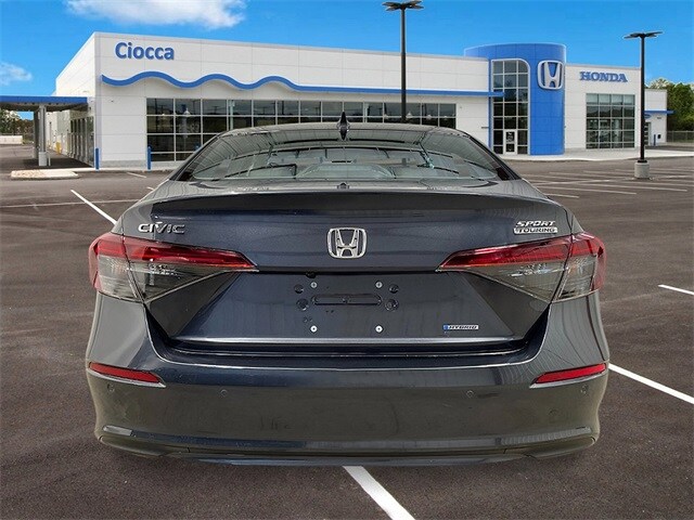 2026 Honda Civic Hybrid Sport Touring photo 4