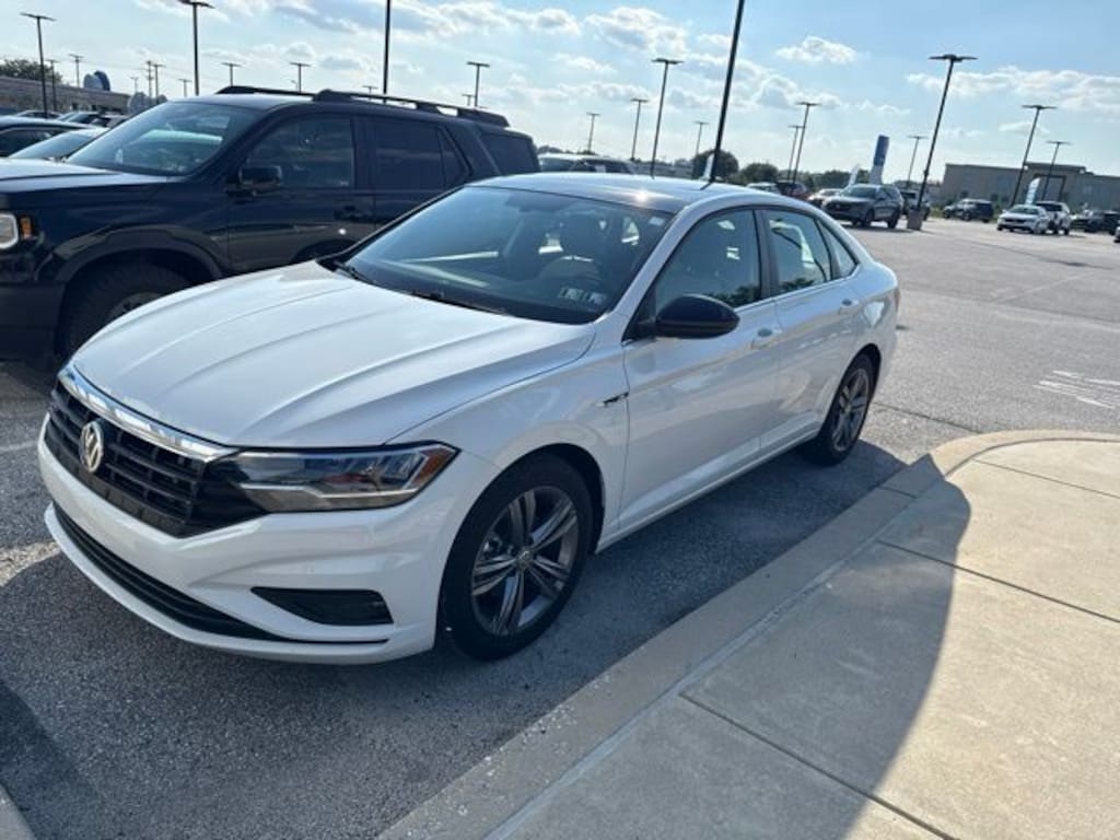 Used 2021 Volkswagen Jetta 1.4T R-Line Sedan