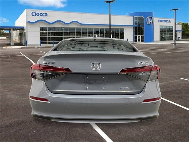 2026 Honda Civic Hybrid Sport Touring photo 4