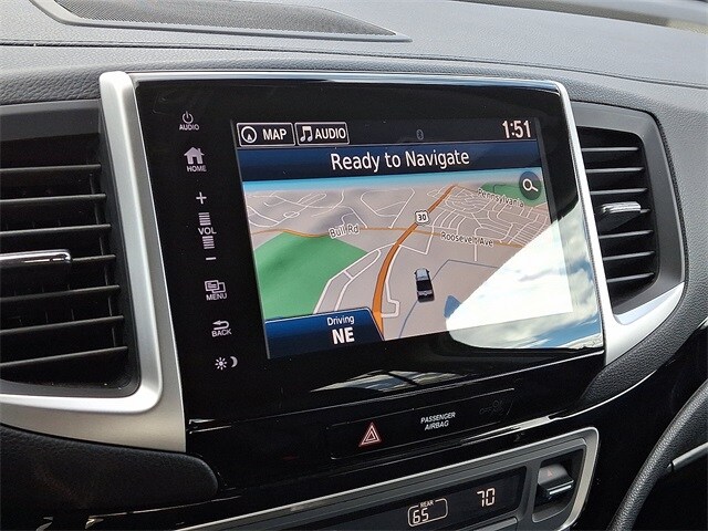 2019 Honda Ridgeline RTL-E photo 3