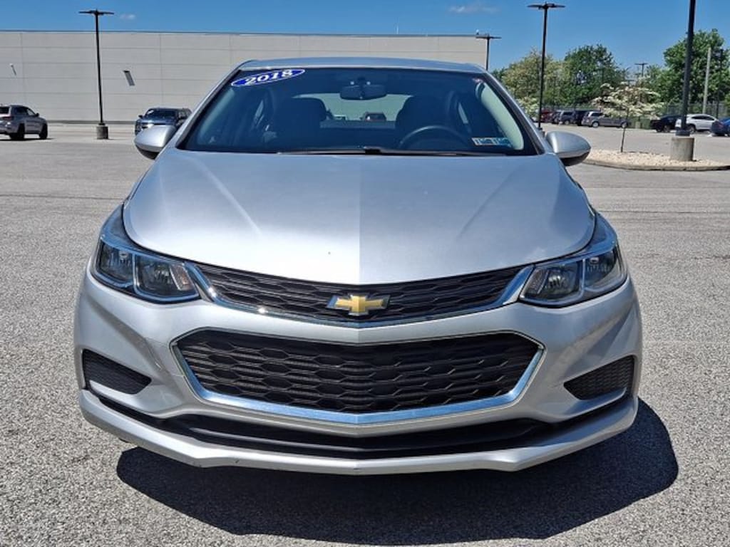 Used 2018 Chevrolet Cruze LS Manual Sedan