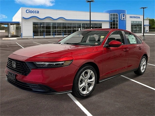 2025 Honda Accord LX's photo